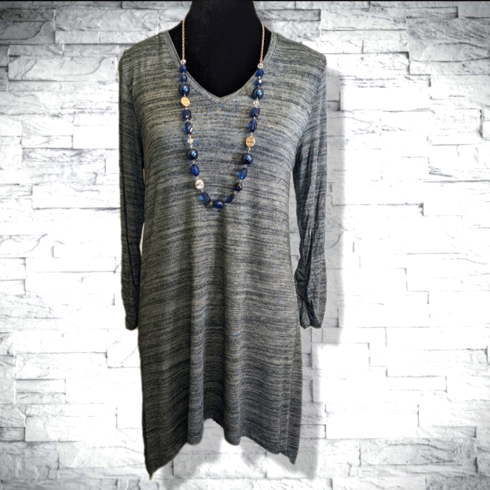 Apt. 9 Grey V-Neck Long Sleeve Shark Bite Hem Top High Low Blue Hemline T2 - Picture 5 of 10